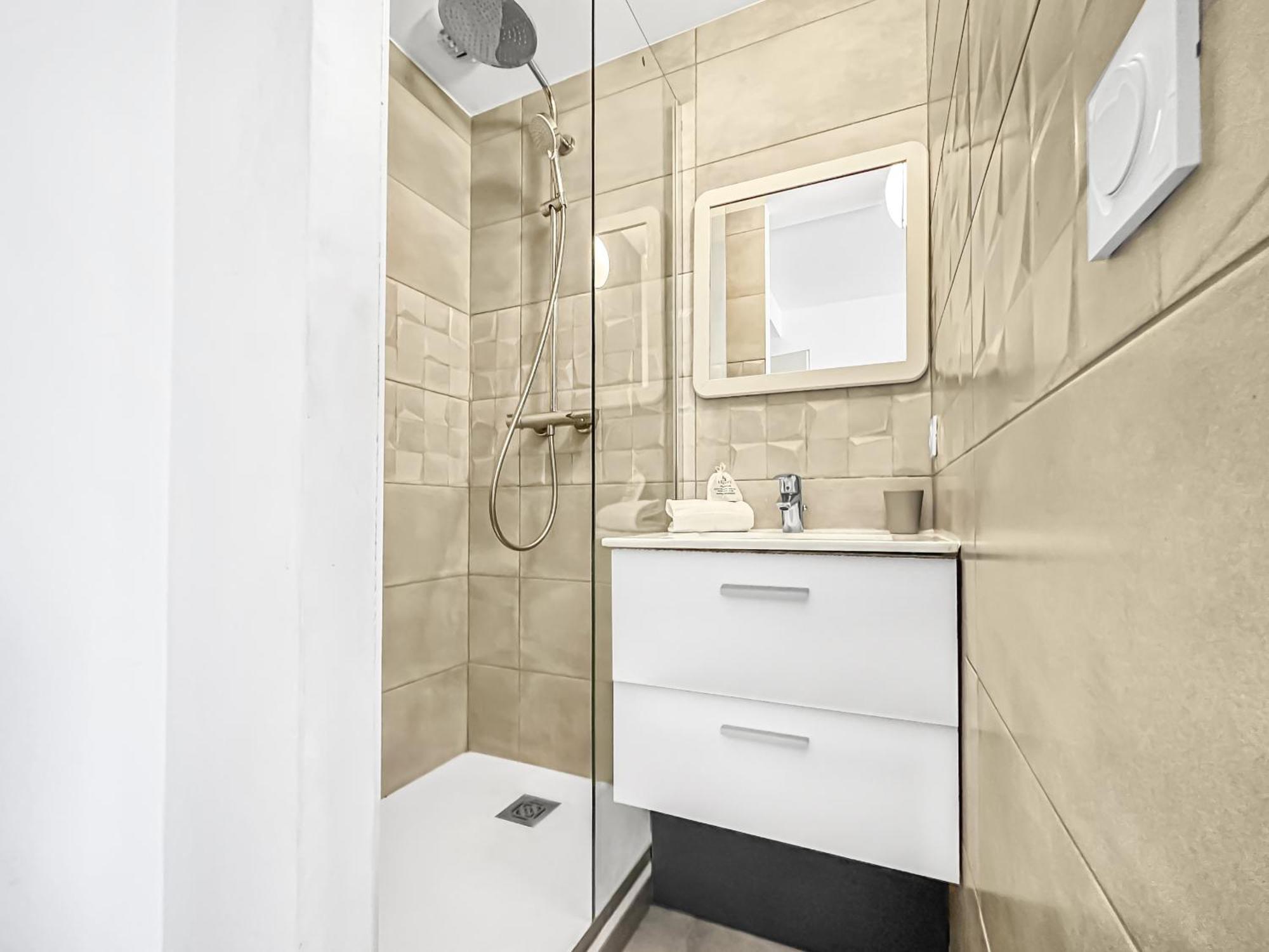La Coloc Choco - Belle Colocation En Hypercentre / 5 Chambres Privees / Salle De Bains Privative / Proche Gare Et Tram / Wifi Et Netflix Annemasse Exterior foto